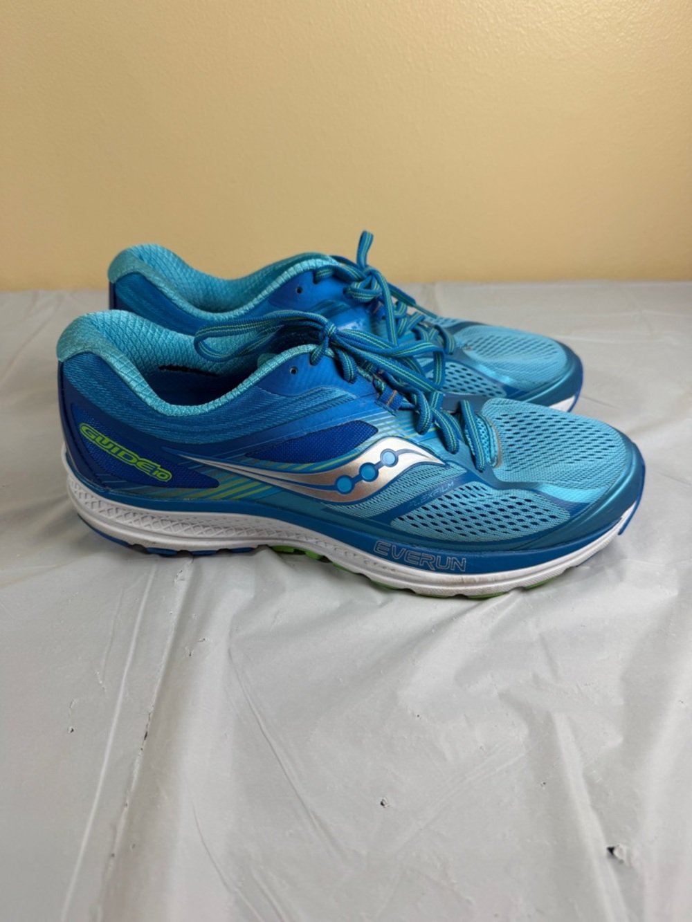 Saucony Guide10 Ever Run Women's Blue Teal Running Sneakers